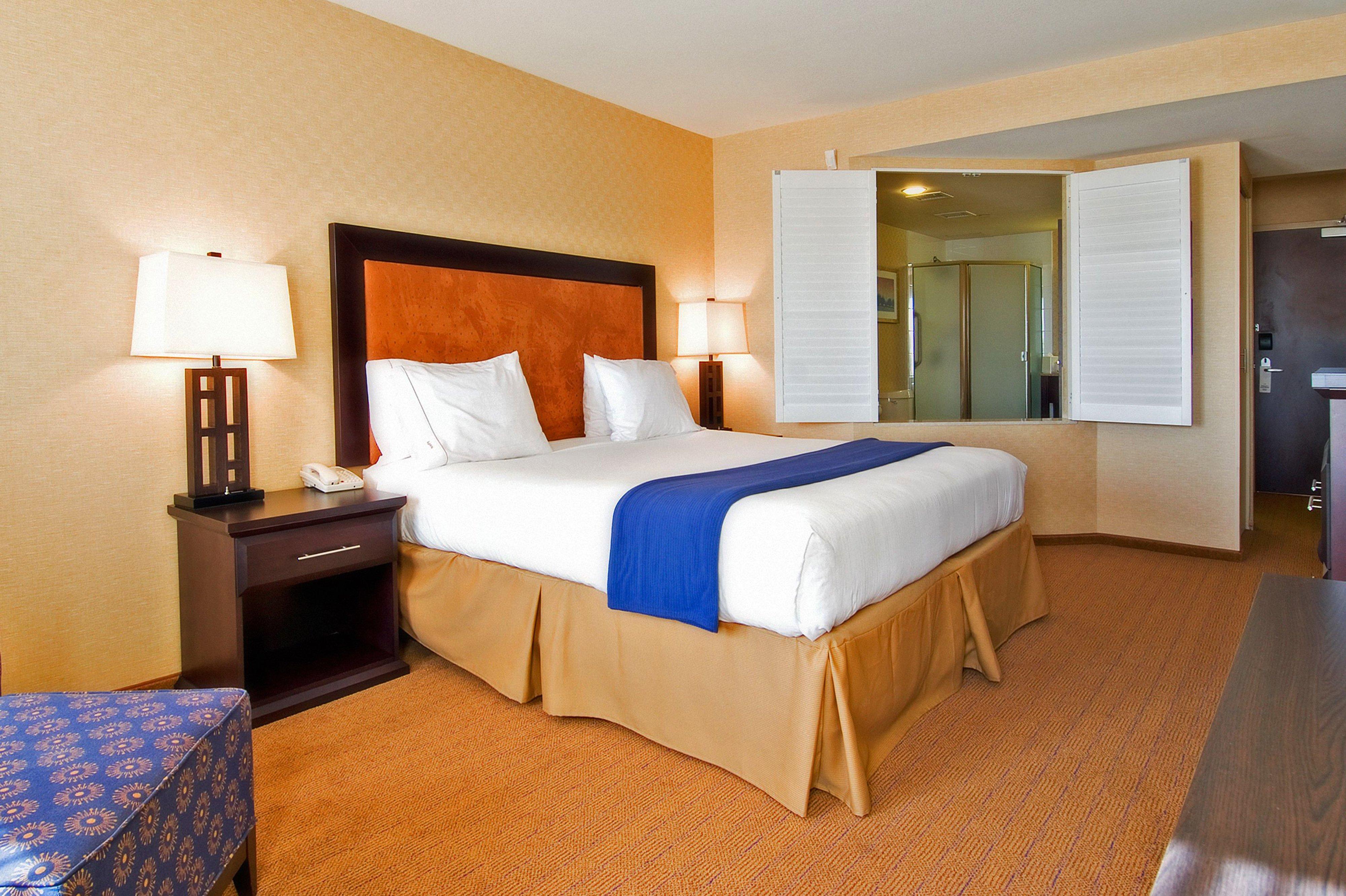 Holiday Inn Express & Suites Riverport Richmond By Ihg Exterior foto
