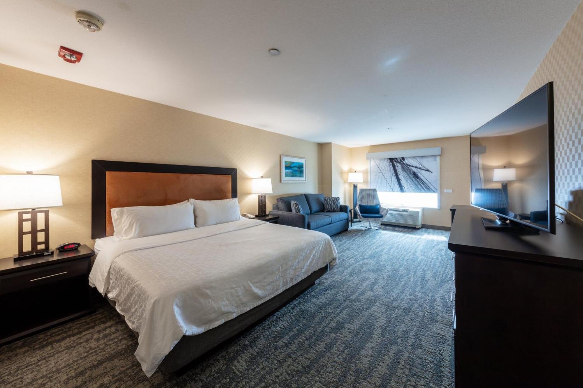 Holiday Inn Express & Suites Riverport Richmond By Ihg Exterior foto